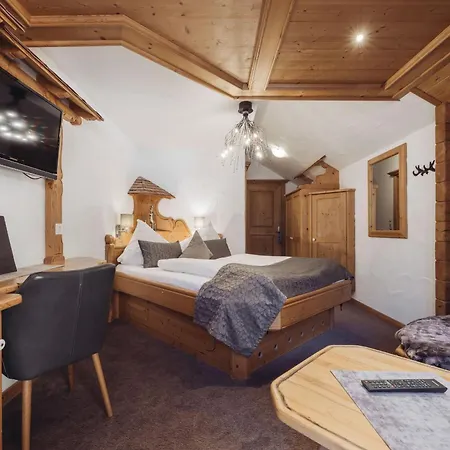 Genusshotel Vermala Montafon 아파트호텔 4*