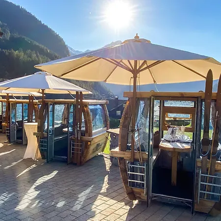 Genusshotel Vermala Montafon 아파트호텔