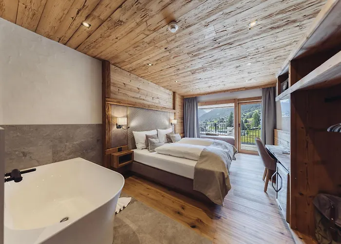 Vermala Aparthotel 4*